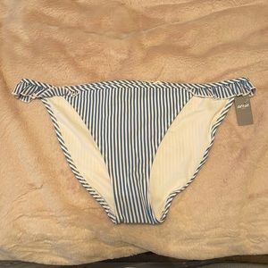 Aerie blue/white striped bathing suit bottoms. Size large. Brand new with tags.